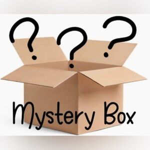 Mystery Box-Women’s clothes and accessories